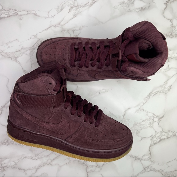 Nike Air Force 1 High LV8 🤎 - Picture 7 of 16